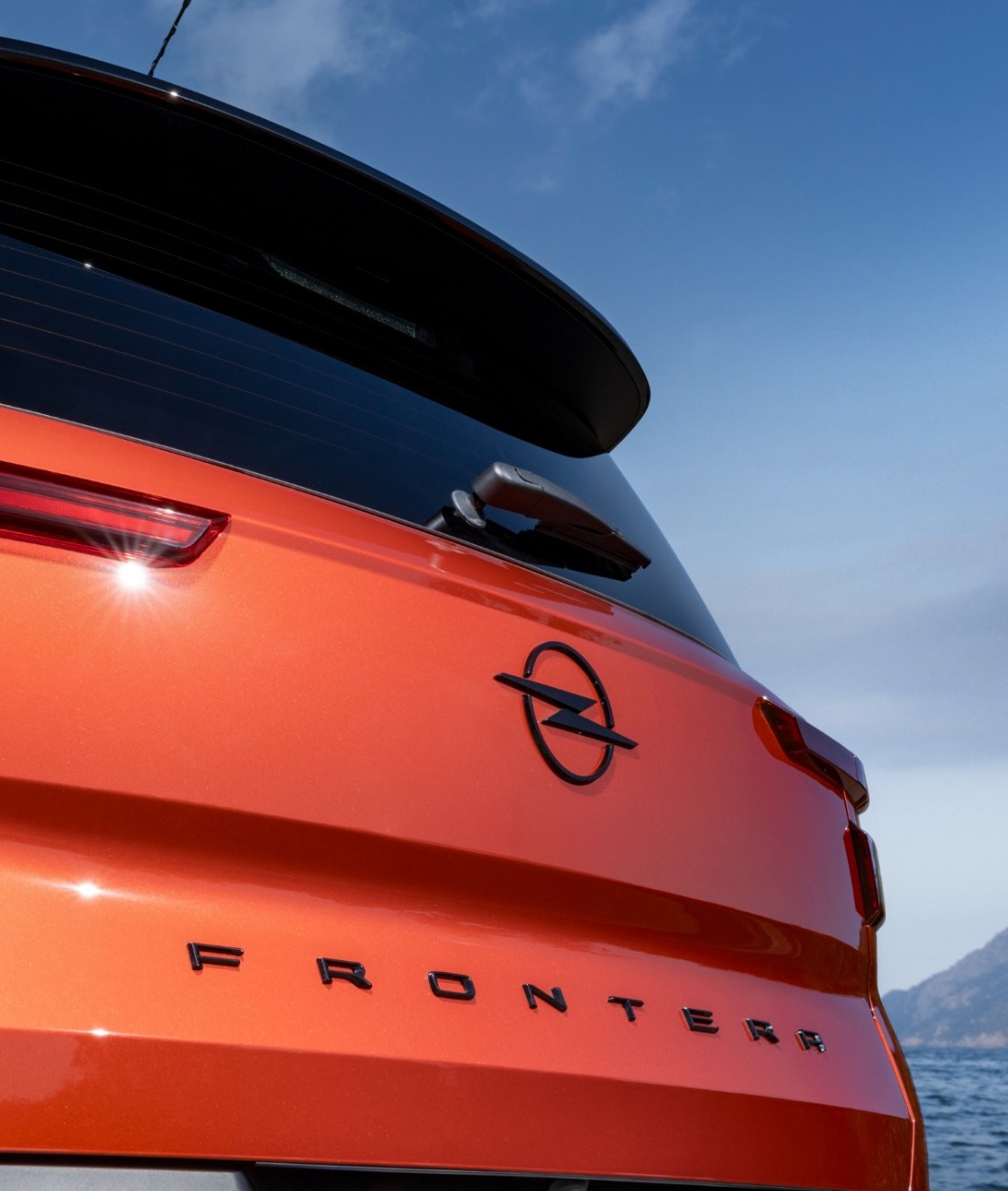 opel frontera back door